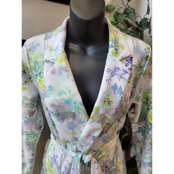 ASOS Design Maternity Pantsuit Size US 2 White Floral Blazer and Trousers Petite - Picture 7 of 12